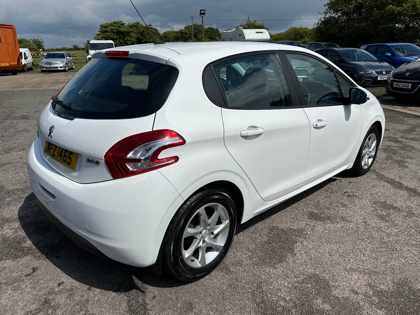 Peugeot 208 HATCHBACK in Antrim