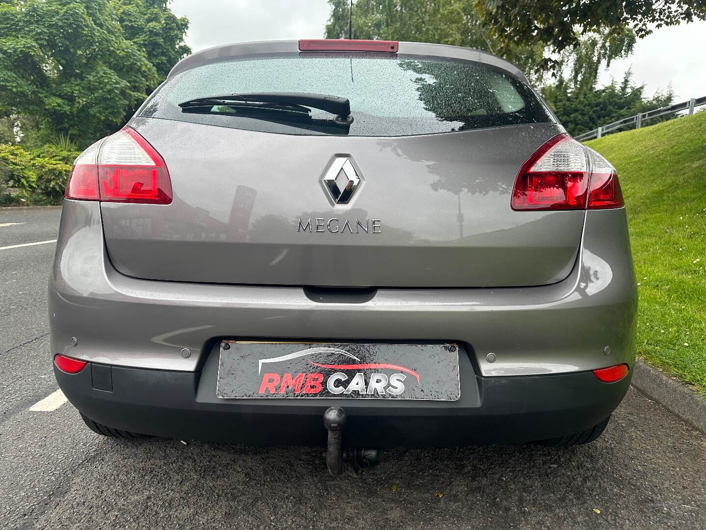 Renault Megane HATCHBACK in Down