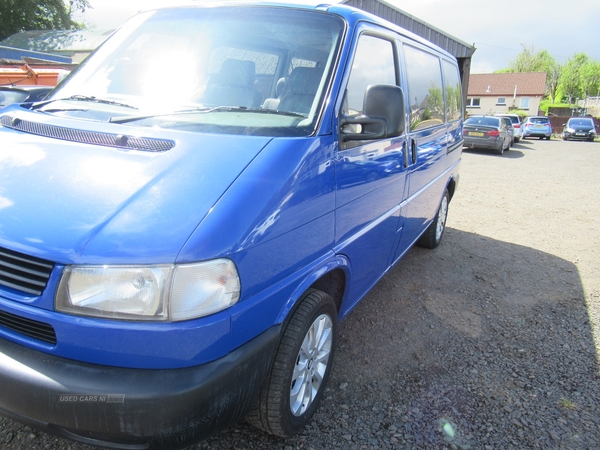 Volkswagen Transporter Shuttle Bus 2.5 TDi 9 Seater in Derry / Londonderry