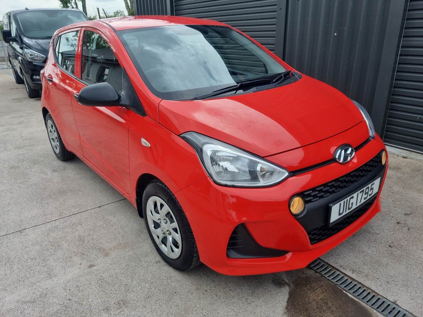 Hyundai i10 HATCHBACK in Tyrone