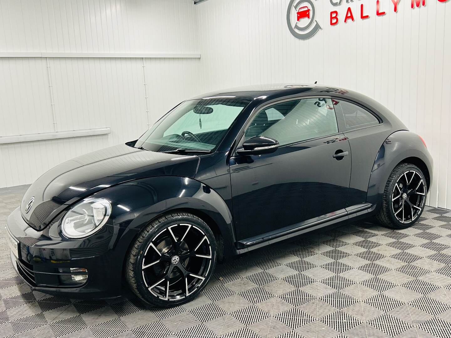 Volkswagen Beetle DIESEL HATCHBACK in Antrim