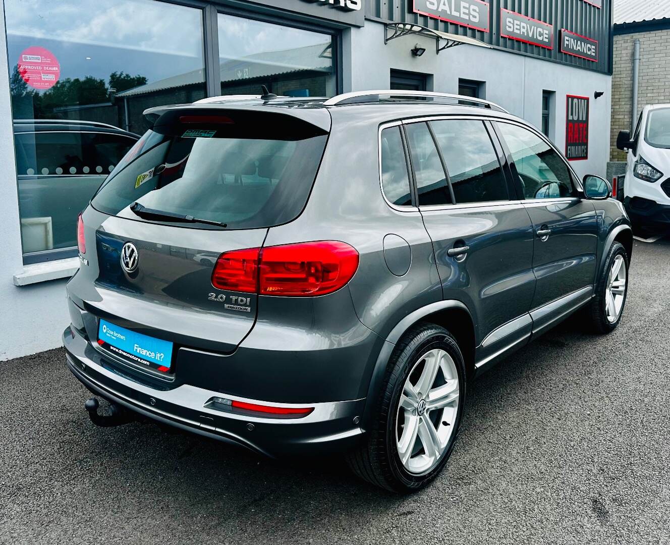 Volkswagen Tiguan DIESEL ESTATE in Tyrone