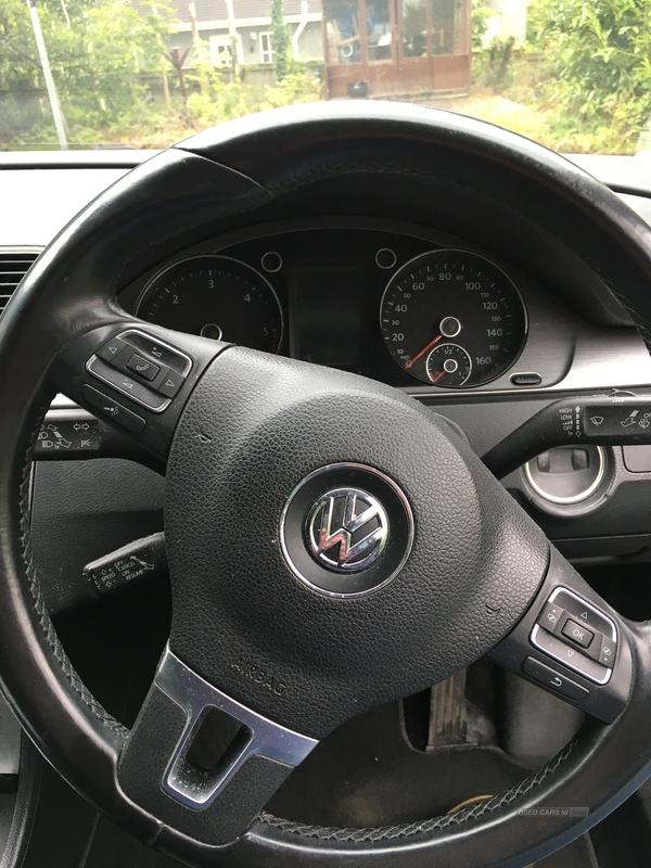 Volkswagen Passat 1.6 TDI Bluemotion Tech SE 4dr in Antrim