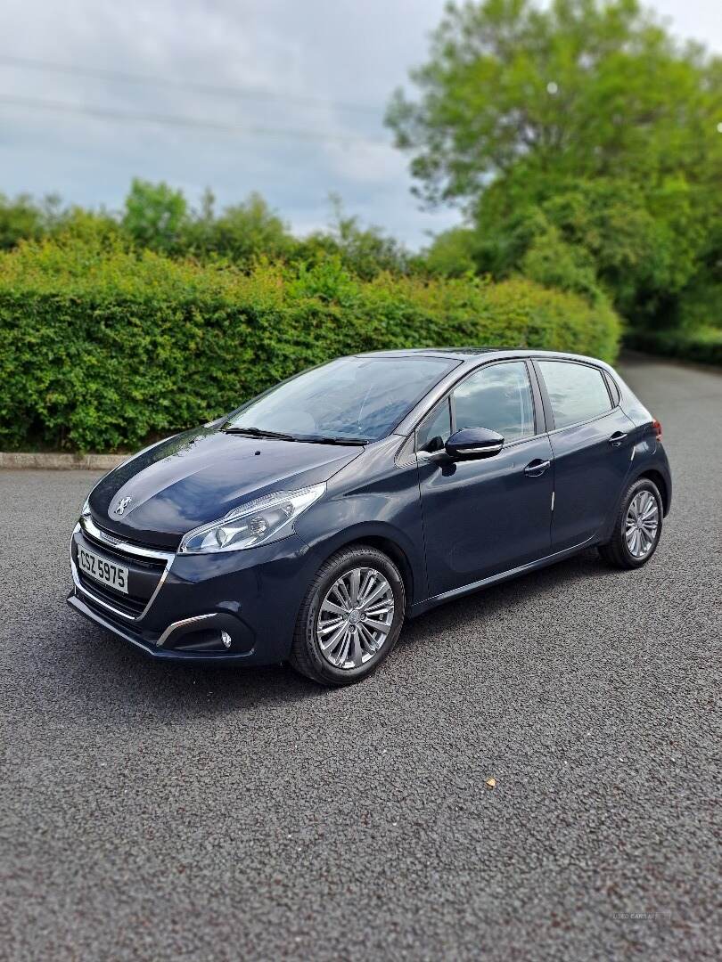 Peugeot 208 HATCHBACK in Armagh