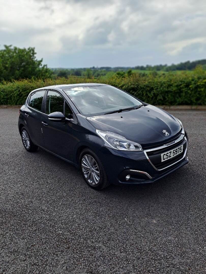 Peugeot 208 HATCHBACK in Armagh