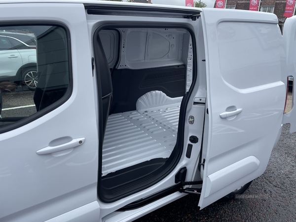 Vauxhall Combo 2300 Pro L2 in Fermanagh