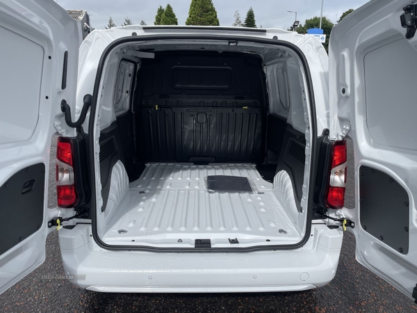 Vauxhall Combo 2300 Pro L1 in Fermanagh