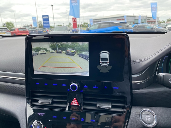 Hyundai Ioniq 1.6 Gdi Hybrid Premium 5Dr Dct in Armagh