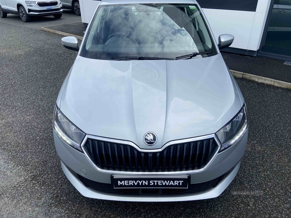 Skoda Fabia 1.0 MPI SE 5dr in Down