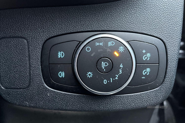 Ford Puma 1.0 EcoBoost Hybrid mHEV ST-Line 5dr, Apple Car Play, Android Auto, Sat Nav, Parking Sensors, Keyless Start, Automatic Headlights in Antrim