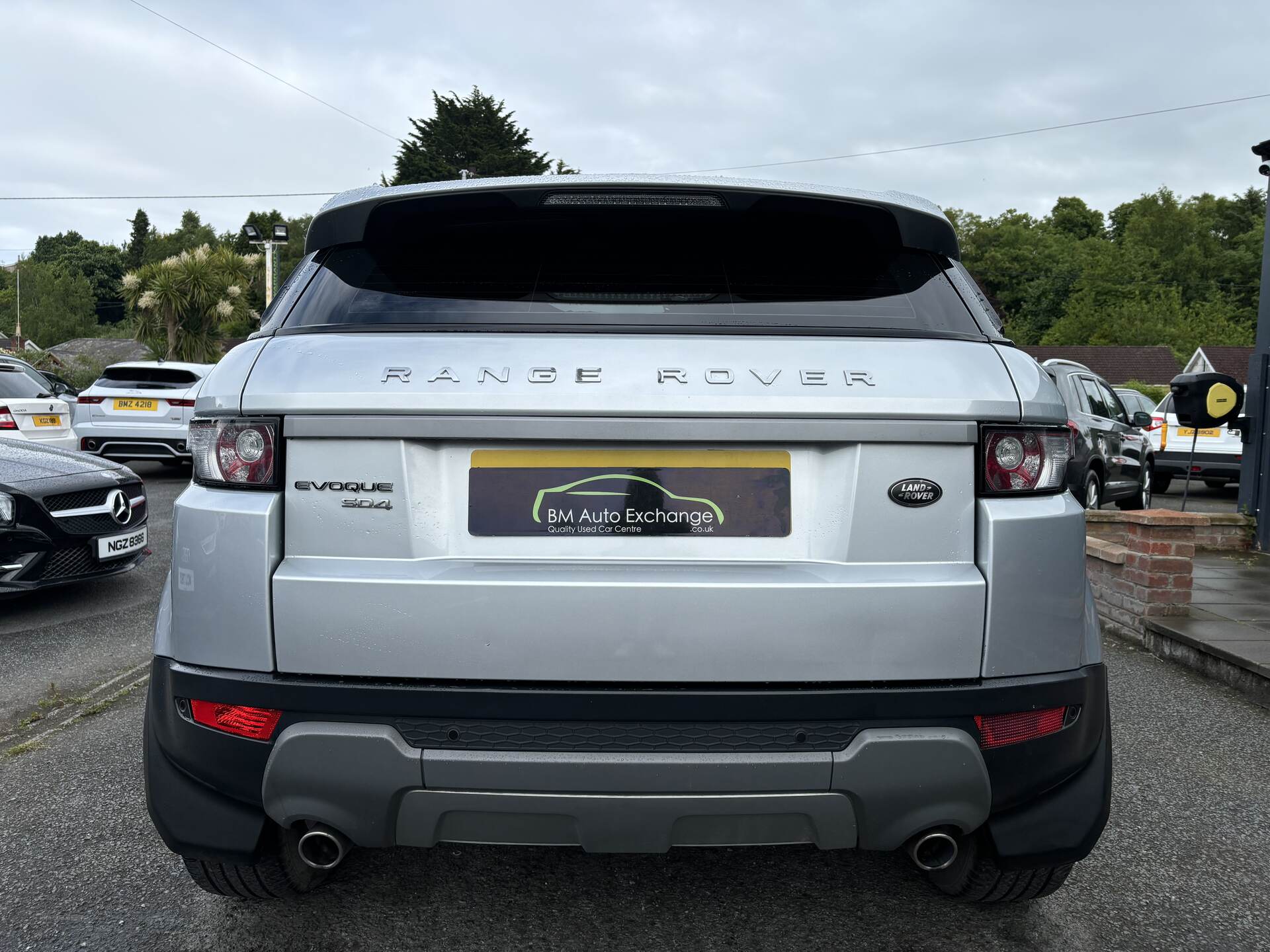 Land Rover Range Rover Evoque DIESEL HATCHBACK in Down