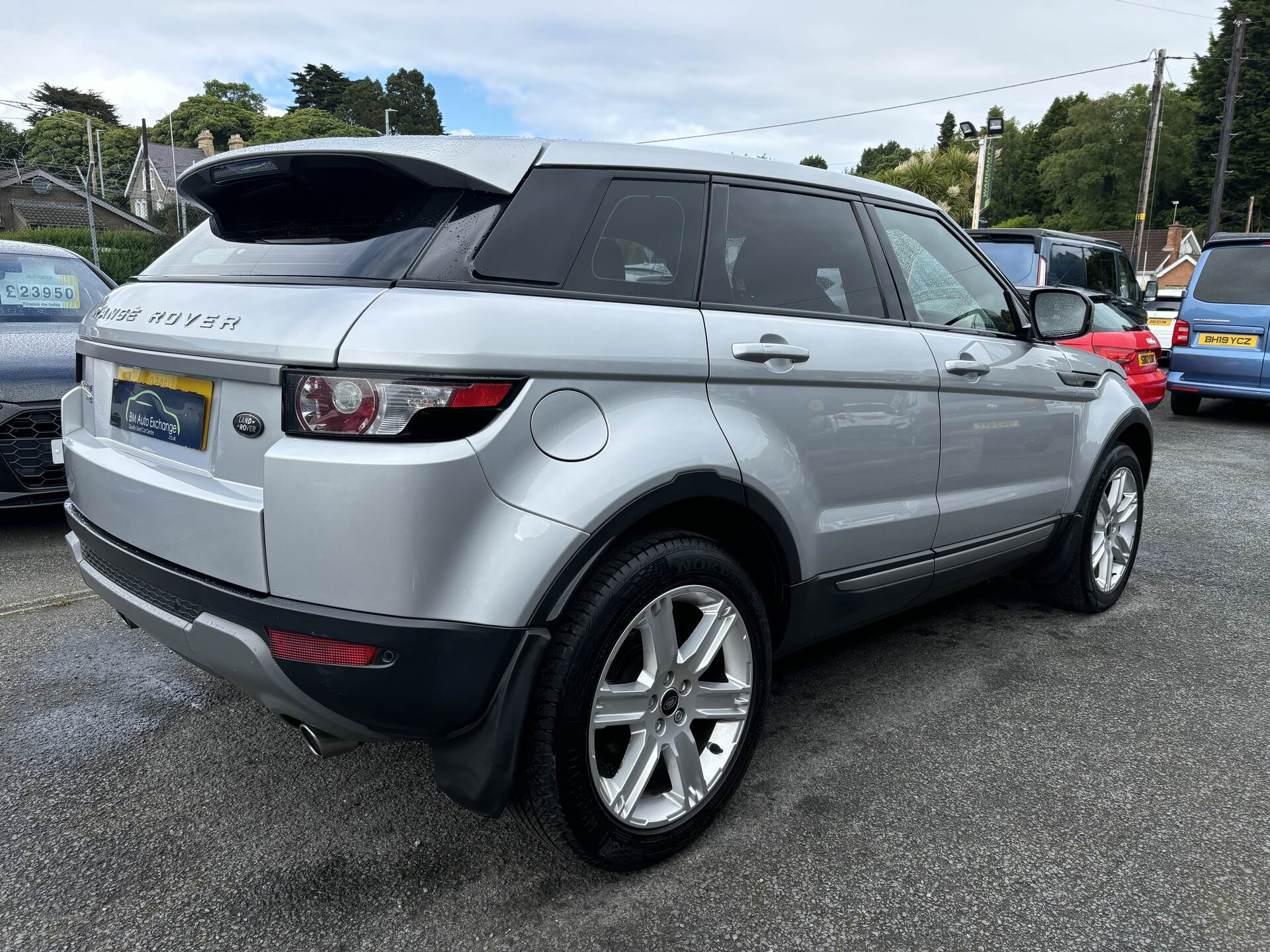 Land Rover Range Rover Evoque DIESEL HATCHBACK in Down