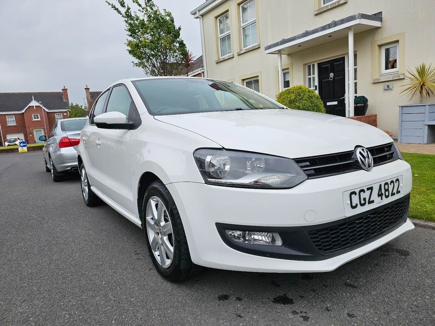 Volkswagen Polo HATCHBACK in Down