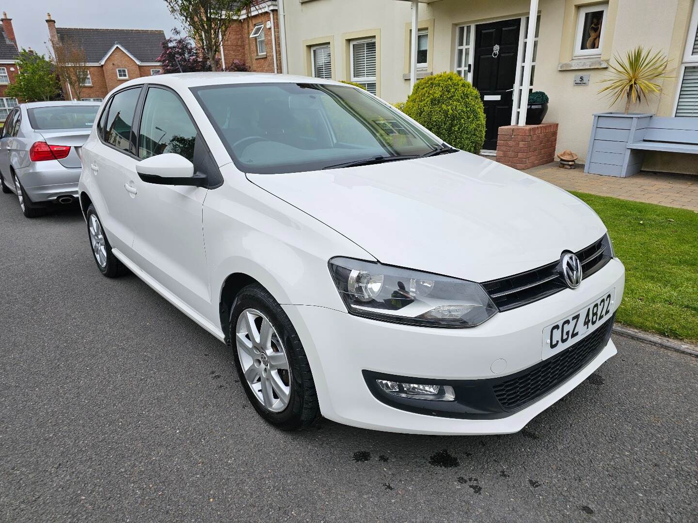 Volkswagen Polo HATCHBACK in Down