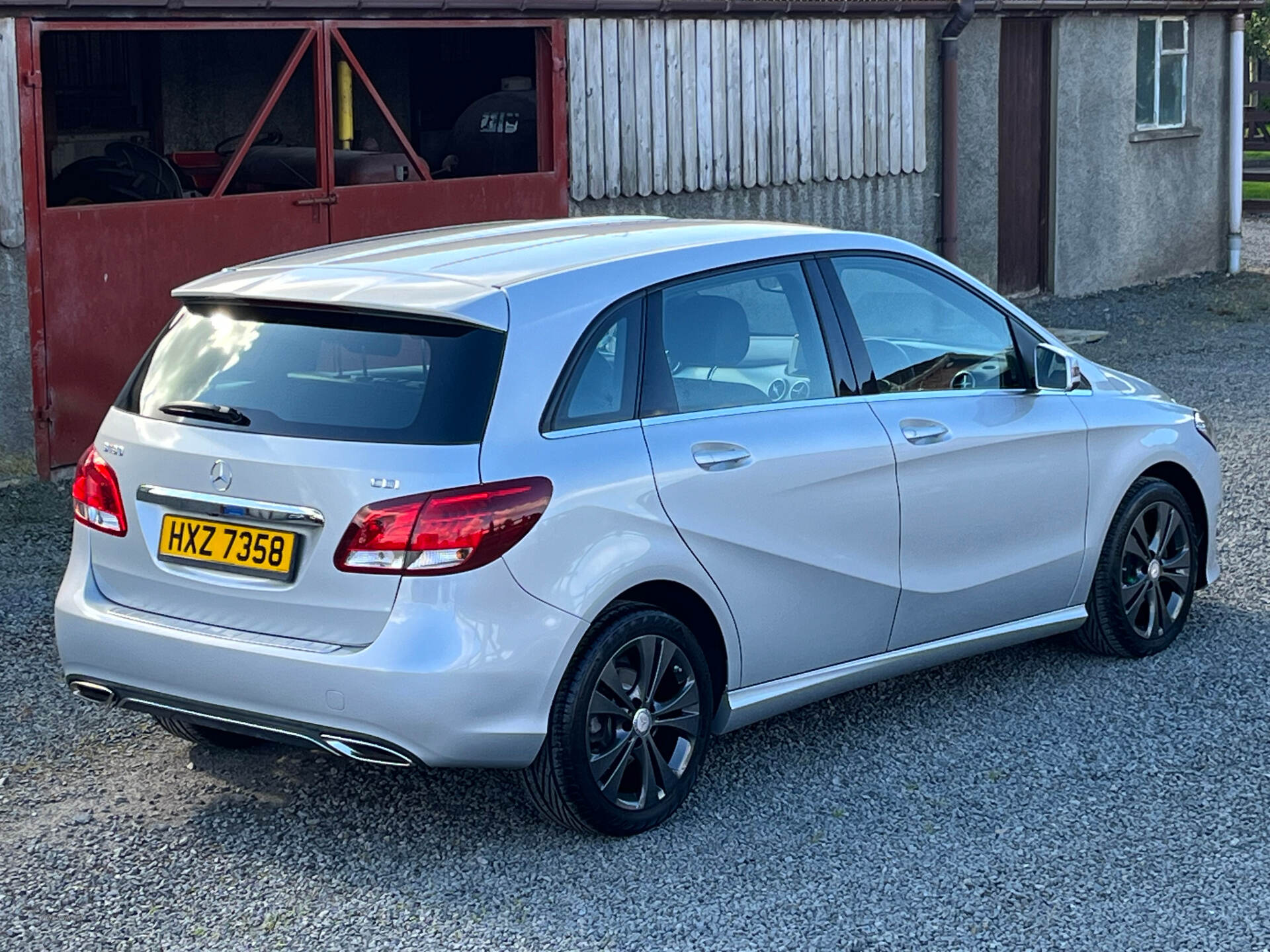 Mercedes B-Class DIESEL HATCHBACK in Antrim