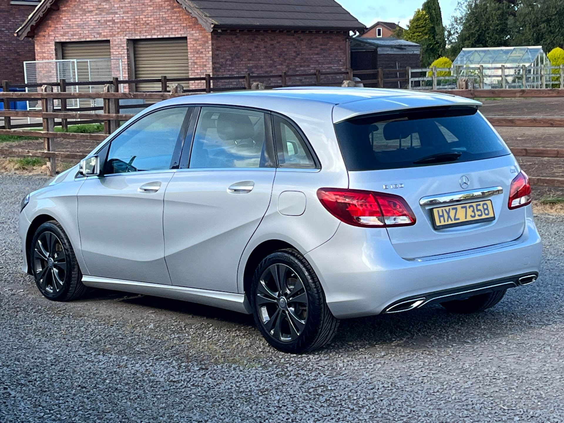 Mercedes B-Class DIESEL HATCHBACK in Antrim