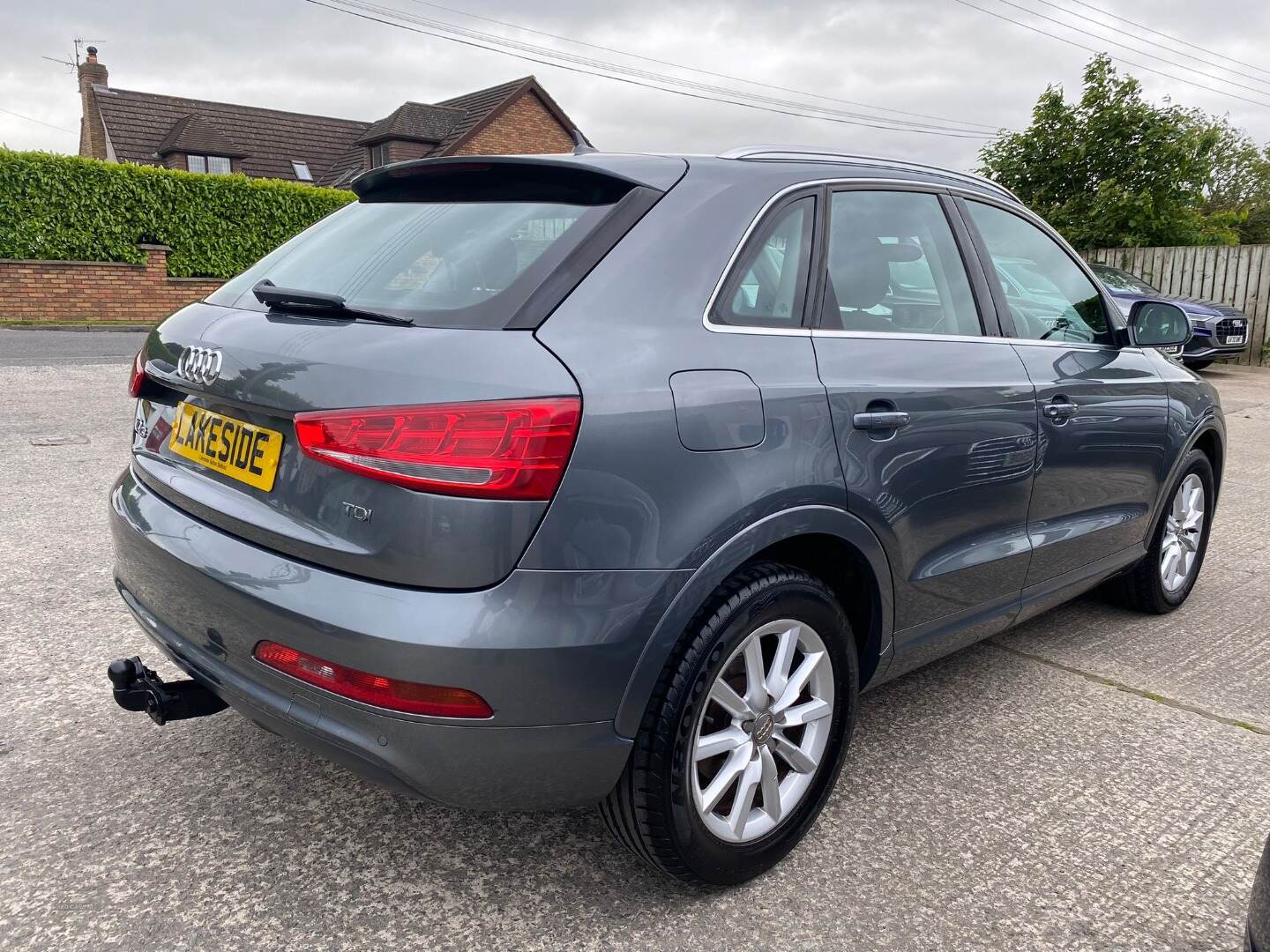 Audi Q3 DIESEL ESTATE in Down