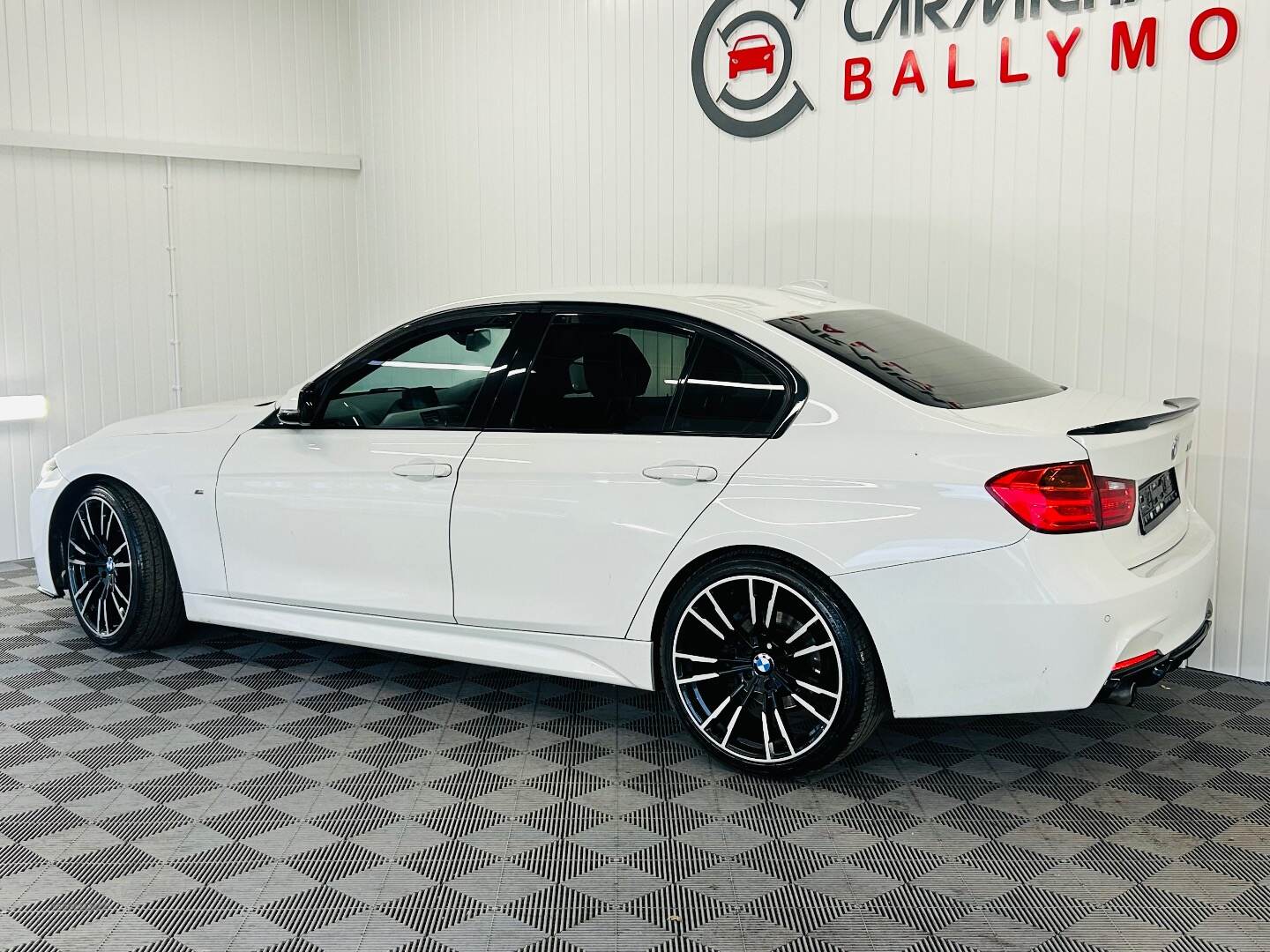 BMW 3 Series DIESEL SALOON in Antrim