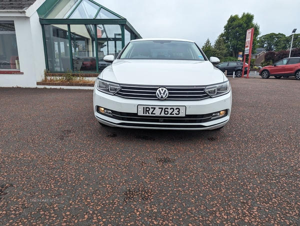 Volkswagen Passat Se Business Tdi Bluemotion Technology SE Business 2.0 TDi BMT *REVERSE CAMERA*WINTER PACK* in Armagh