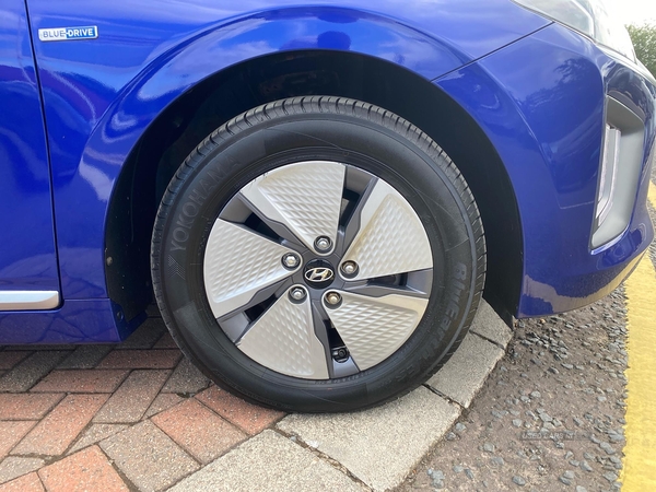 Hyundai Ioniq 1.6 Gdi Hybrid Premium 5Dr Dct in Antrim