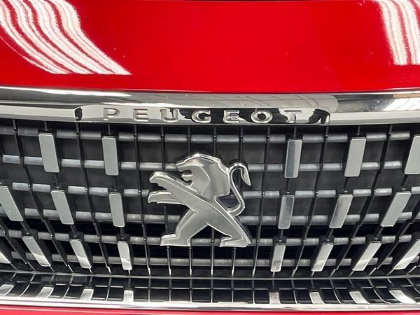 Peugeot 3008 1.2 Puretech Allure 5Dr in Antrim