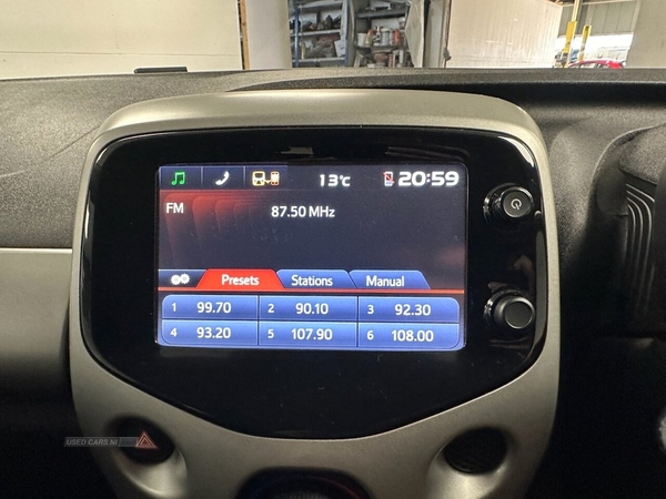 Peugeot 108 1.0 ACTIVE 5d 68 BHP DAB DIGITIAL RADIO, SERVICE HISTORY in Down