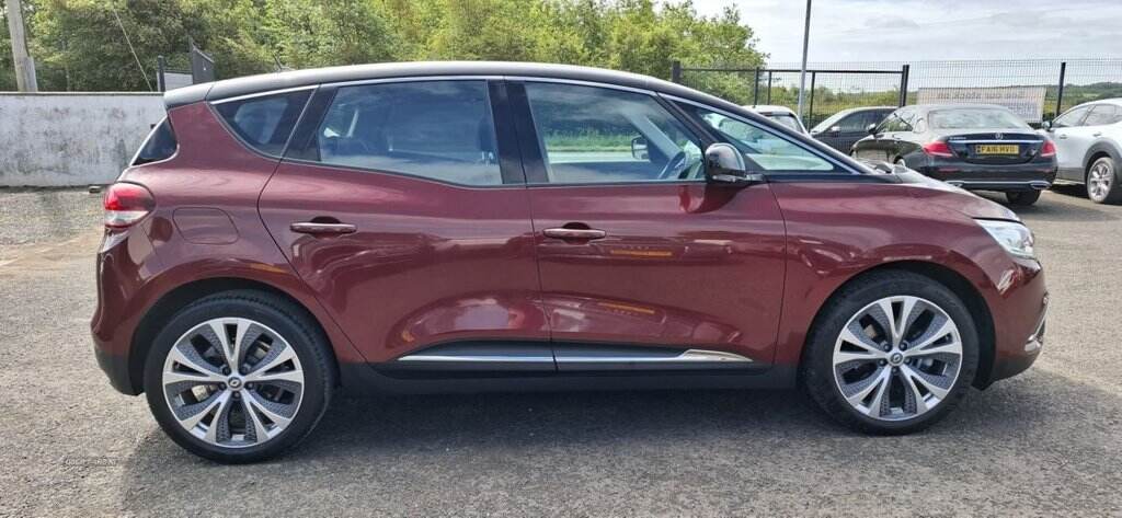 Jun 2018 Renault Scenic 1.2 TCE 130 Dynamique Nav 5dr