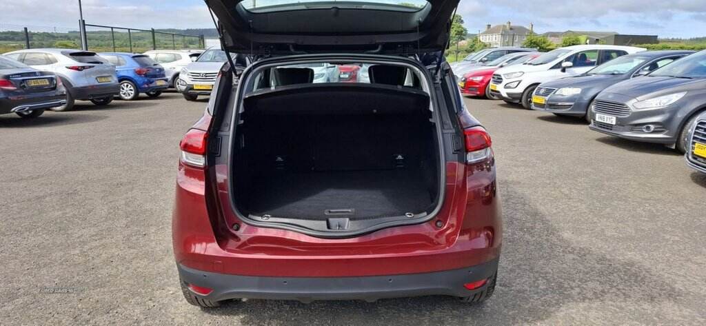 Jun 2018 Renault Scenic 1.2 TCE 130 Dynamique Nav 5dr