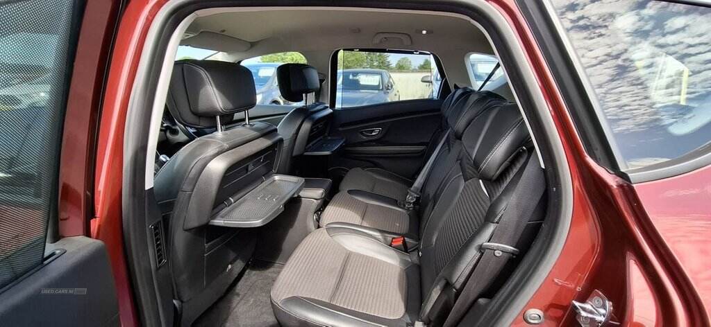 Jun 2018 Renault Scenic 1.2 TCE 130 Dynamique Nav 5dr