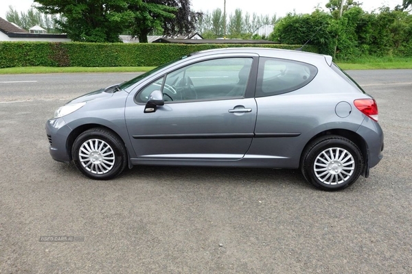 Peugeot 207 1.4 S 8V 3d 73 BHP LOW INSURANCE GROUP in Antrim