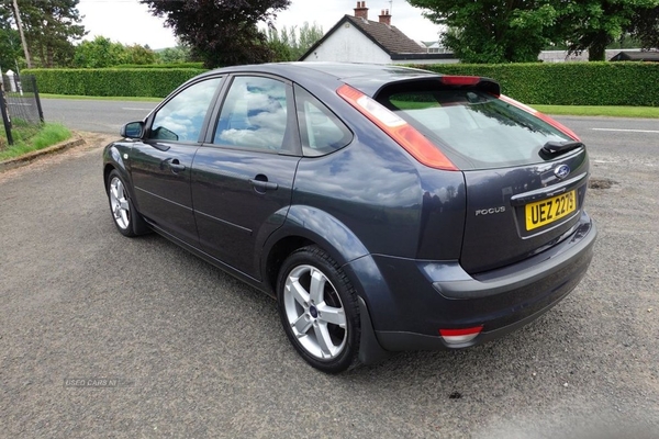 Ford Focus 1.6 ZETEC CLIMATE 5d 100 BHP LONG MOT / 5 DOOR PETROL HATCH in Antrim