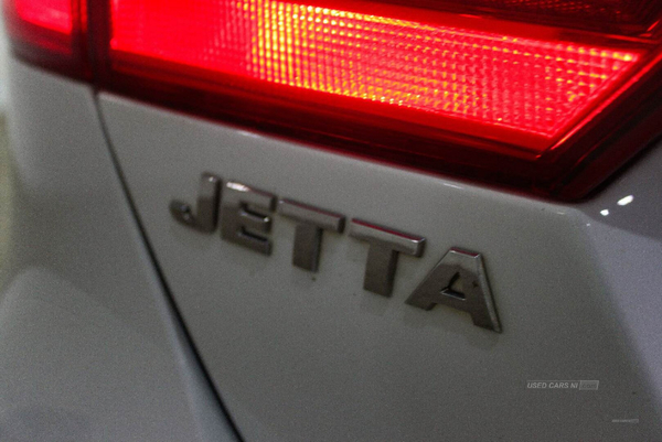 Volkswagen Jetta 1.6 TDI CR Bluemotion Tech SE 4dr in Derry / Londonderry