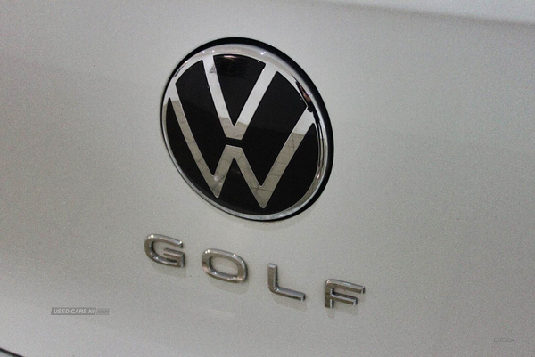Volkswagen Golf 2.0 TDI 150 R-Line 5dr DSG in Derry / Londonderry