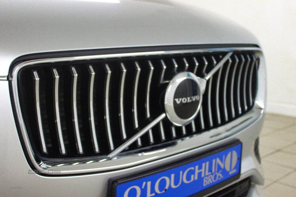 Volvo XC90 2.0 B5D [235] Momentum 5dr AWD Geartronic in Derry / Londonderry