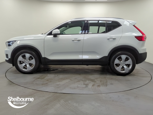 Volvo XC40 1.5 T3 Momentum SUV 5dr Petrol Manual (156 ps) in Armagh