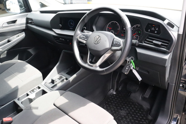 Volkswagen Caddy Maxi C20 TDI COMMERCE PLUS in Antrim