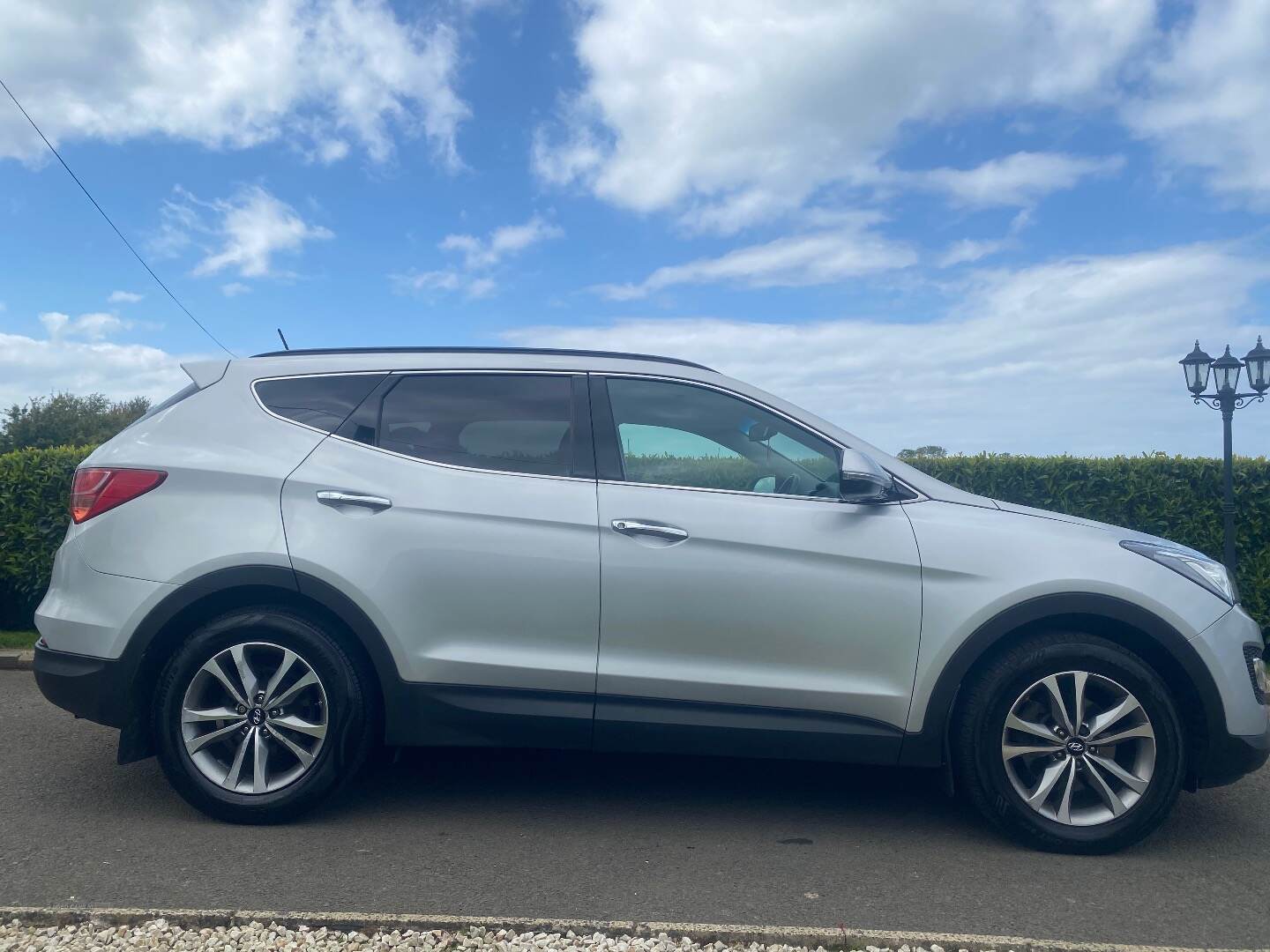 Hyundai Santa Fe DIESEL ESTATE in Antrim