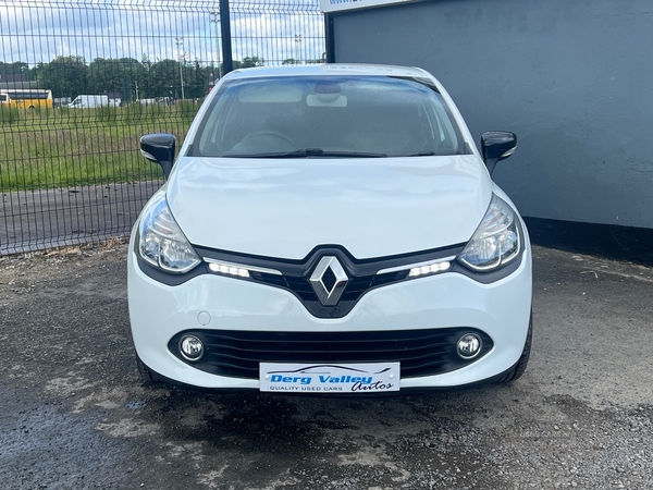 Renault Clio HATCHBACK in Tyrone