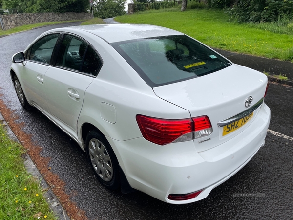 Toyota Avensis SALOON in Derry / Londonderry