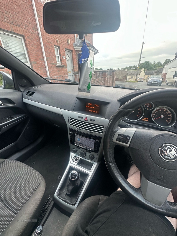 Vauxhall Astra 1.6i 16V SXi [115] 3dr in Armagh