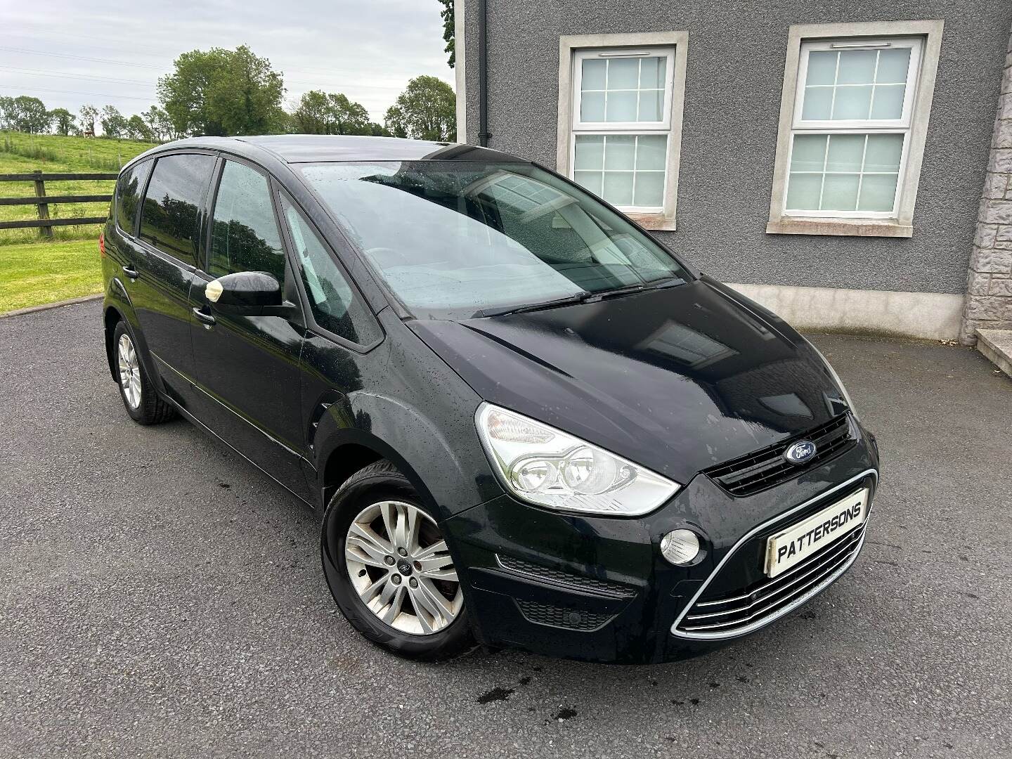 Ford S-Max DIESEL ESTATE in Armagh