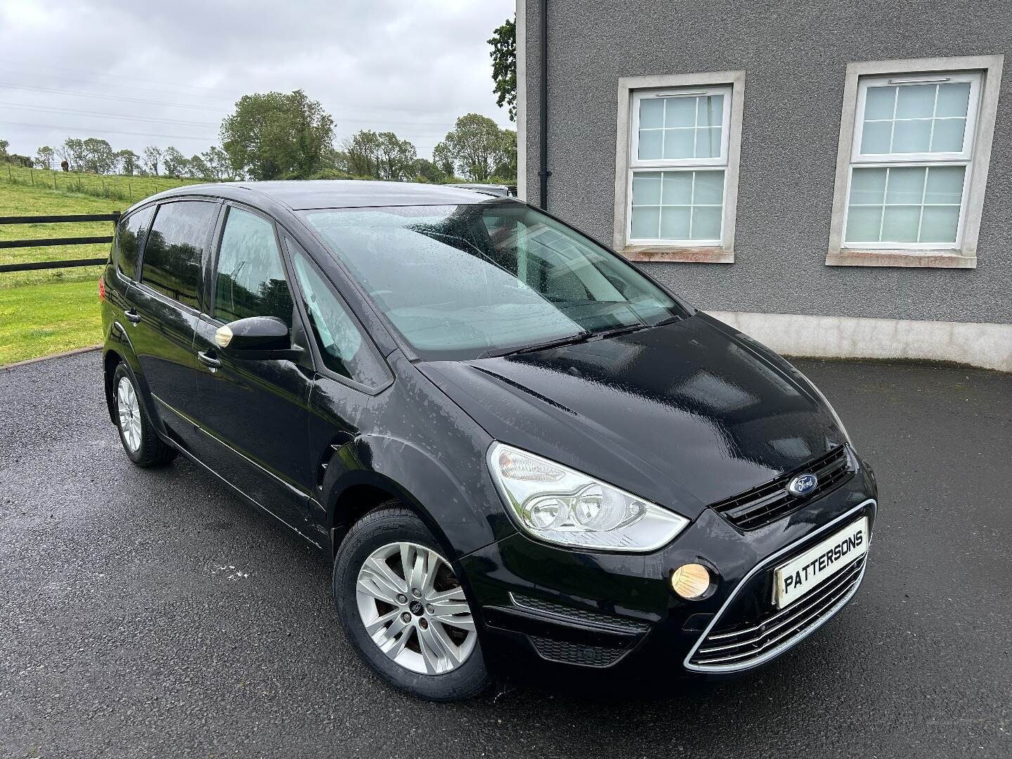 Ford S-Max DIESEL ESTATE in Armagh