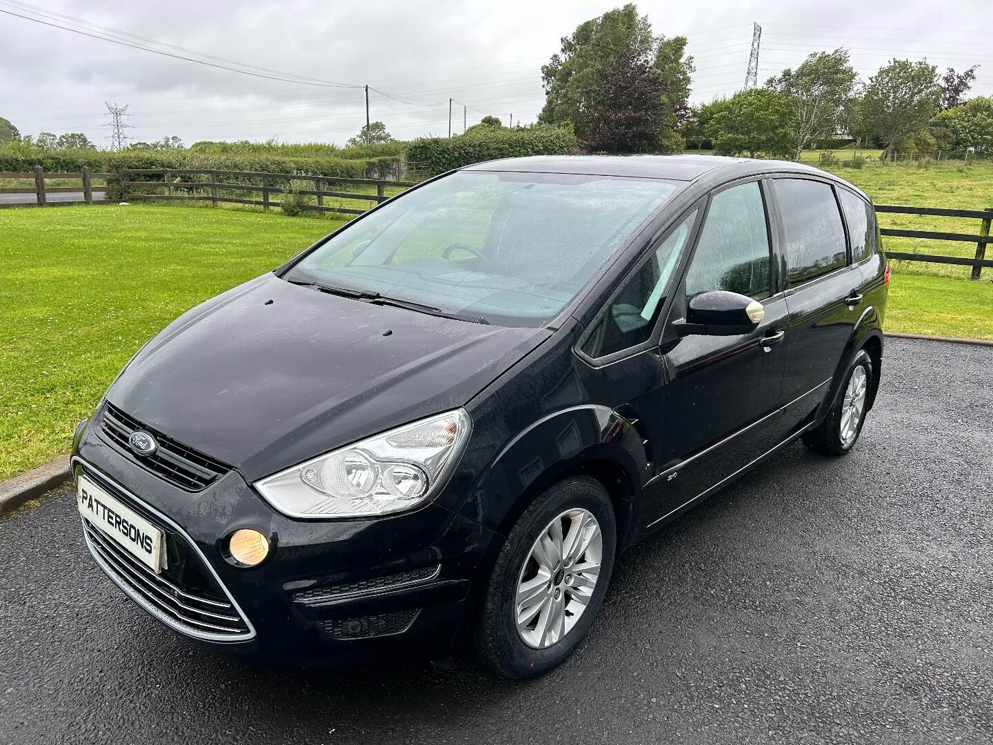 Ford S-Max DIESEL ESTATE in Armagh