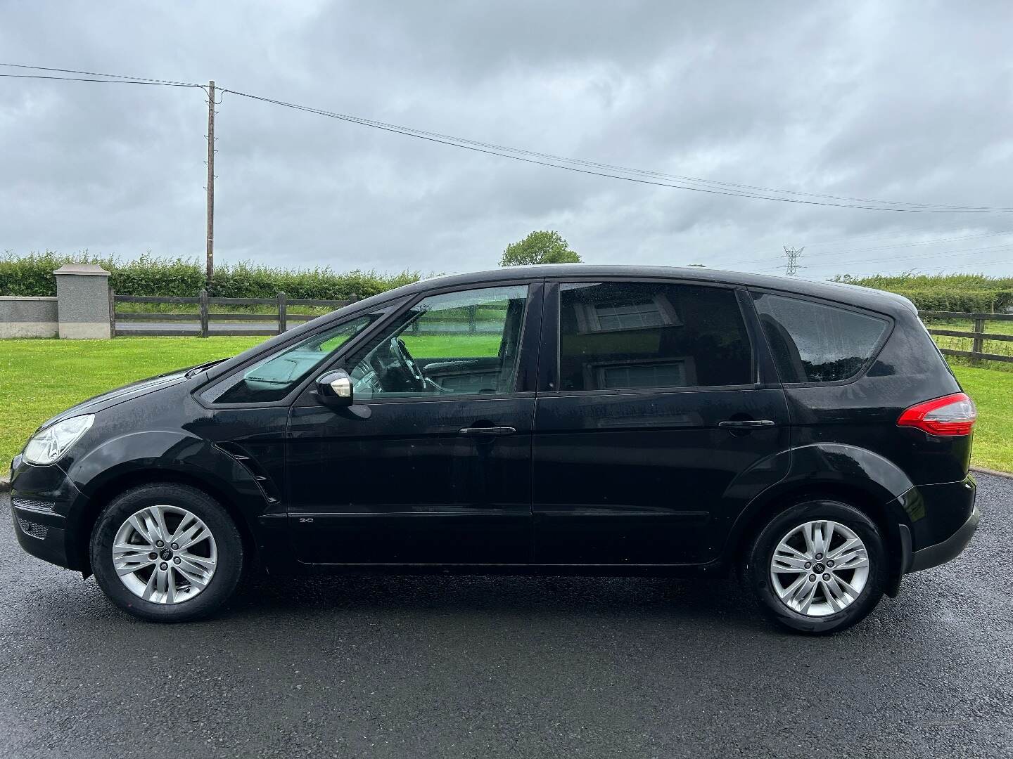 Ford S-Max DIESEL ESTATE in Armagh