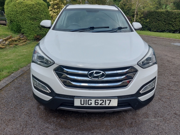 Hyundai Santa Fe 2.2 CRDi Premium 5dr [5 Seats] in Fermanagh