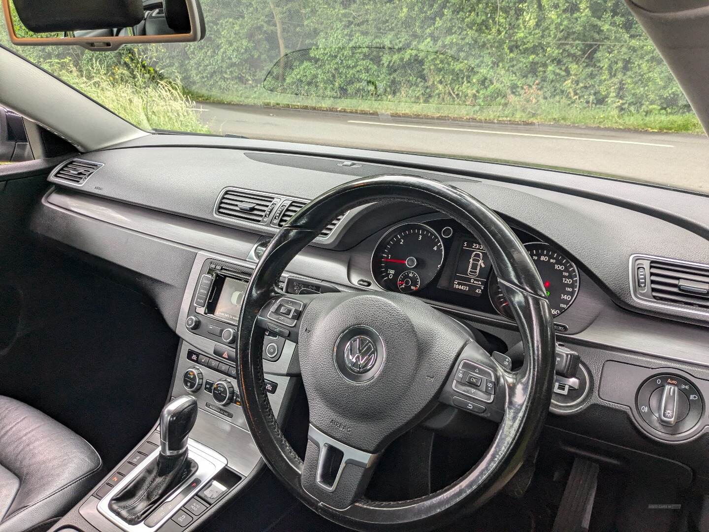 Volkswagen Passat DIESEL SALOON in Antrim