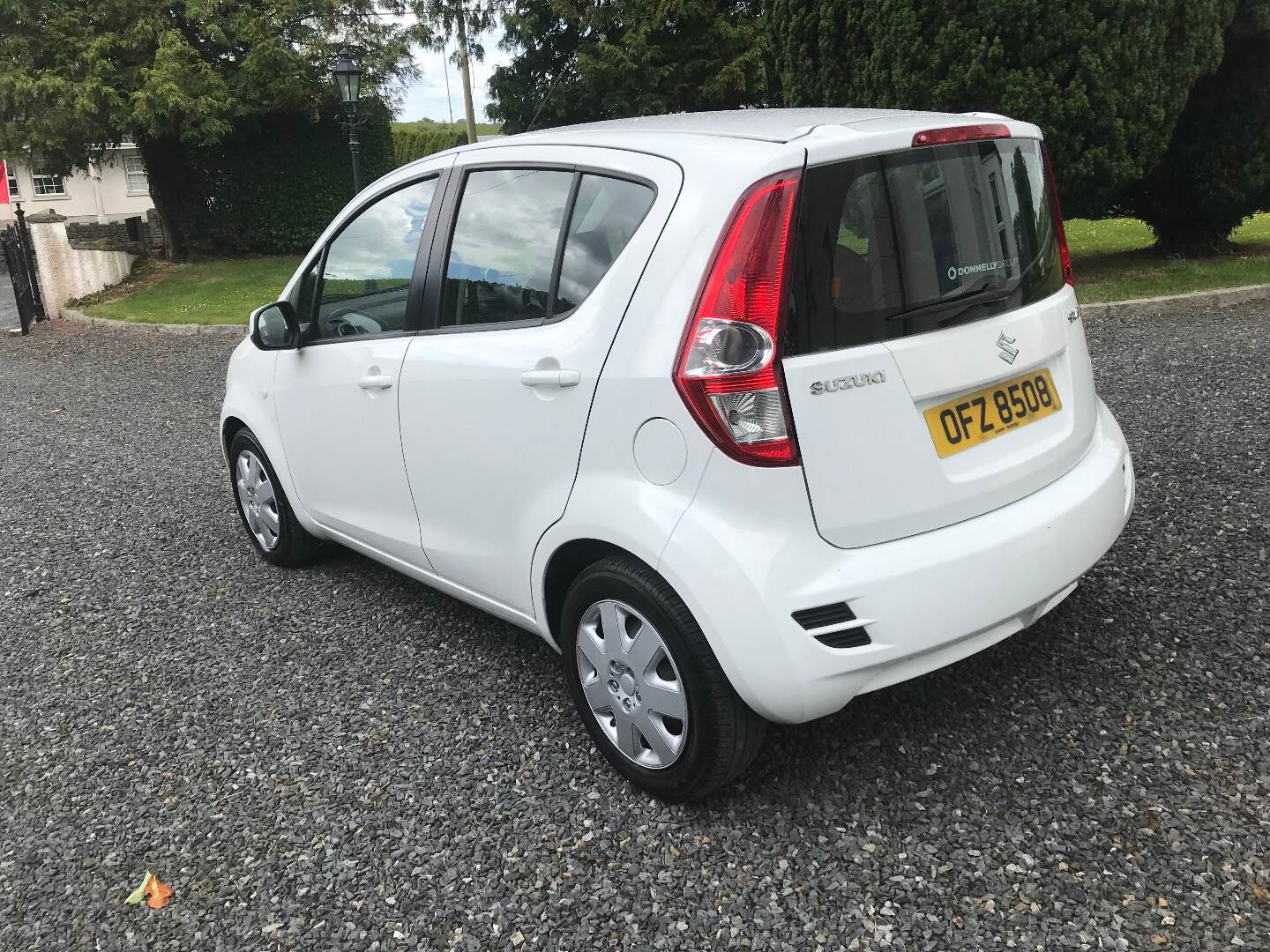 Suzuki Splash HATCHBACK in Down