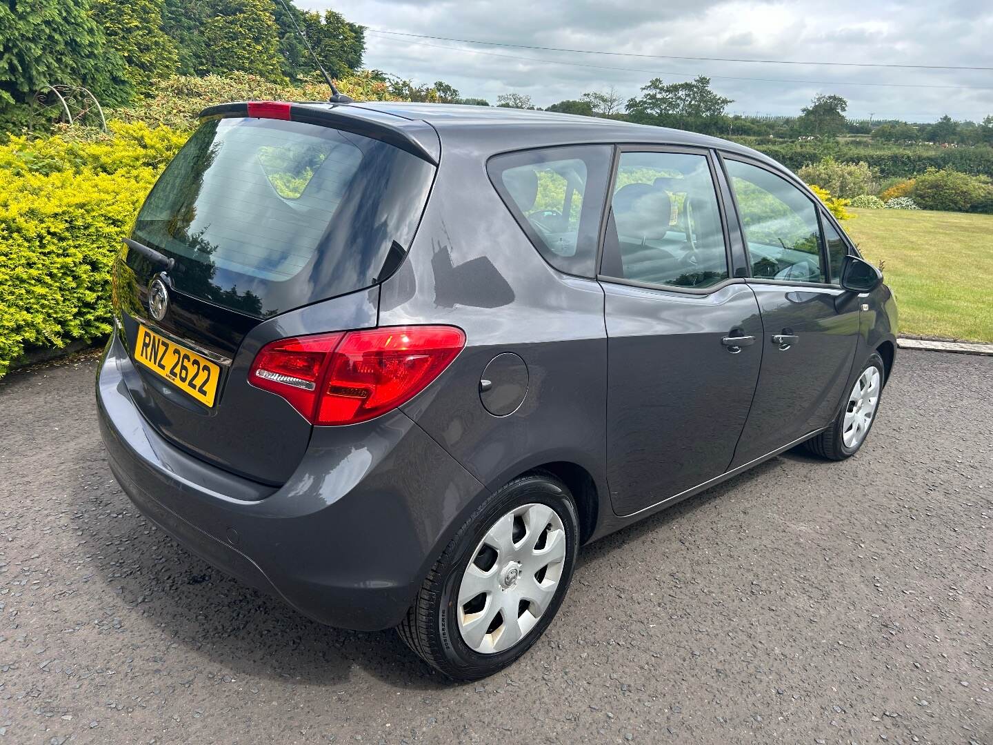 Vauxhall Meriva ESTATE in Antrim