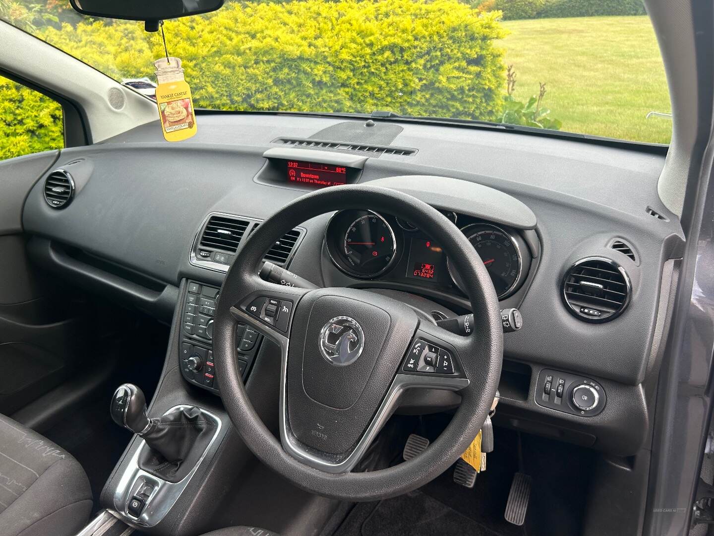 Vauxhall Meriva ESTATE in Antrim