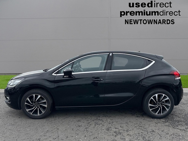 DS 4 1.6 Bluehdi Elegance 5Dr in Down